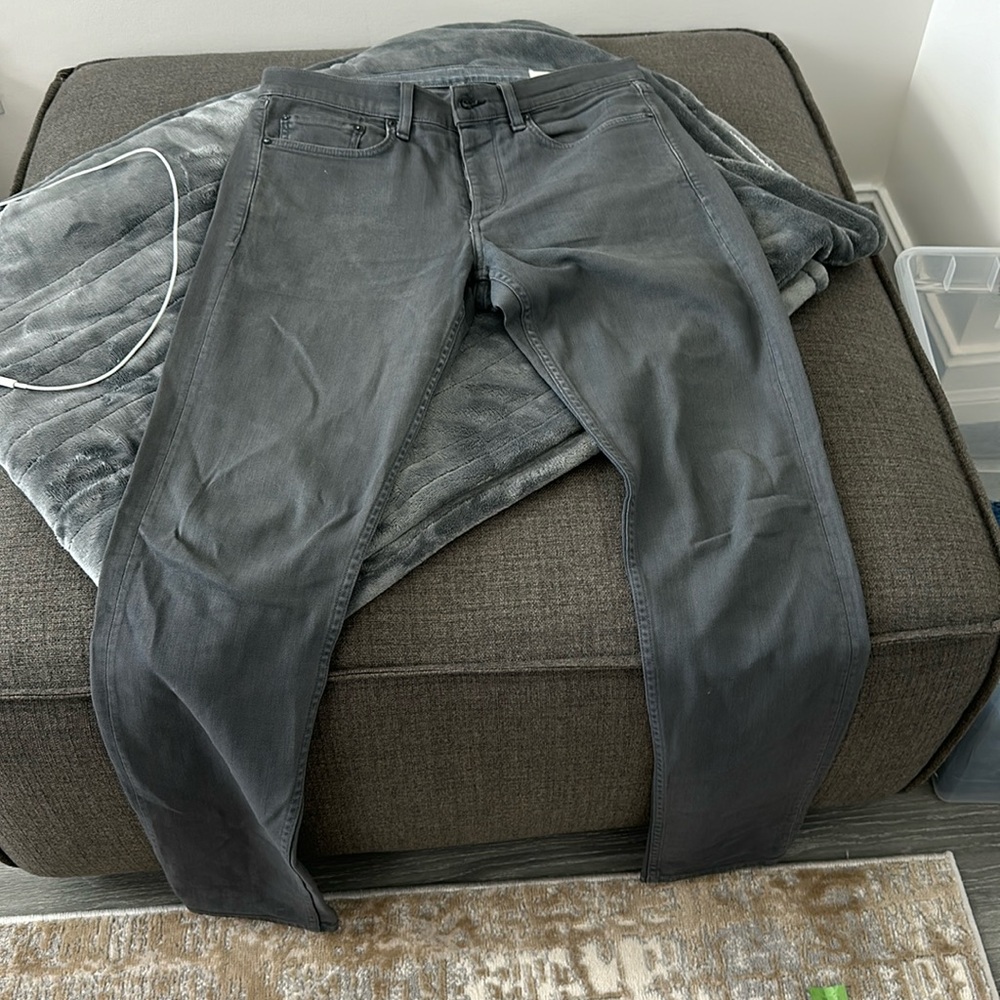 Rag and bone standard issue fit 2 slim leg coated gray size 31